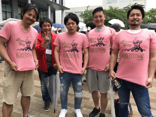 Ｔシャツ
